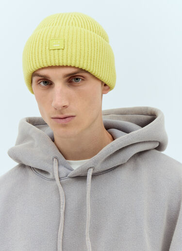 Acne Studios 스몰 페이스 로고 비니 햇 옐로우 acn0157035