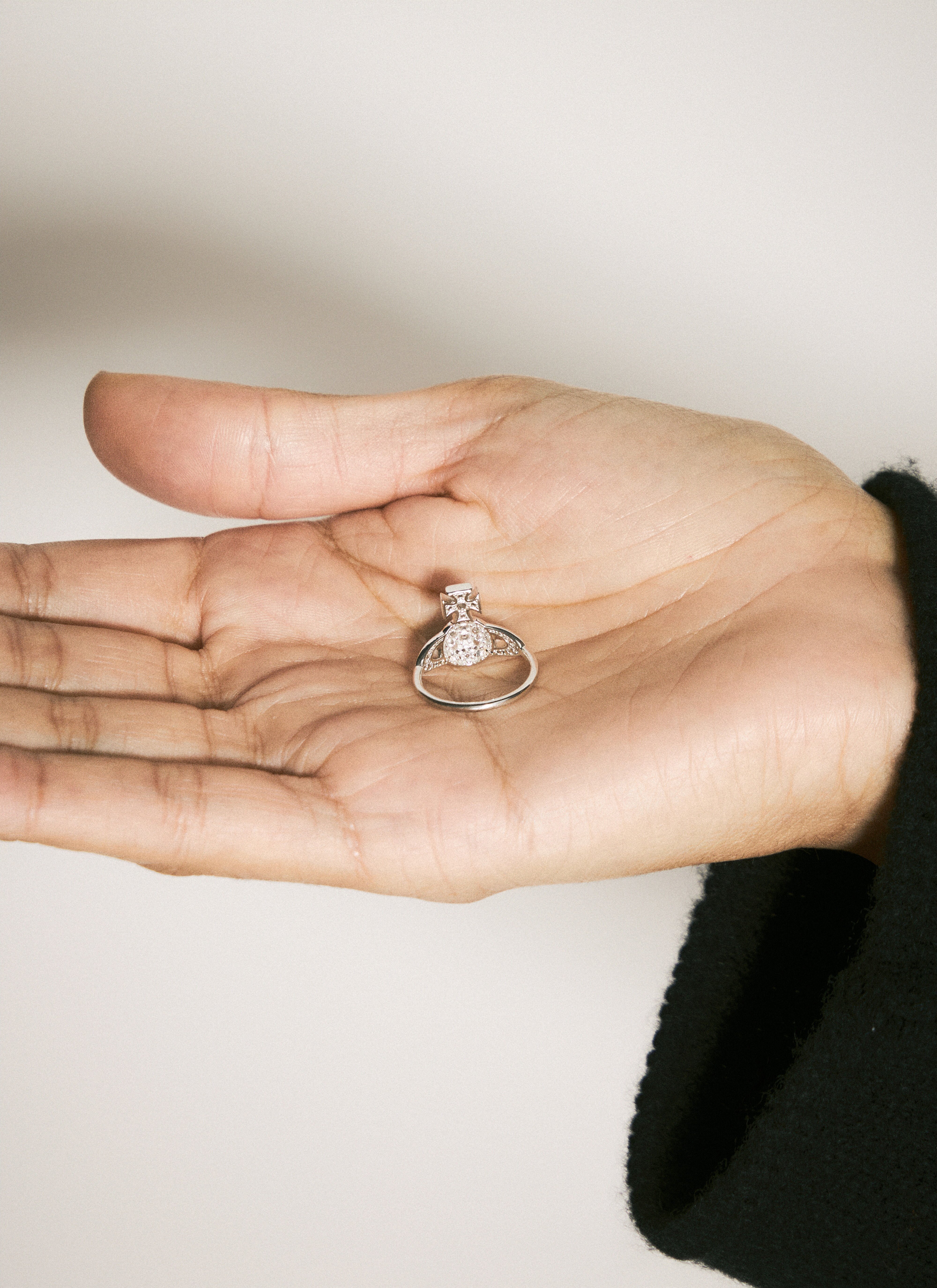 Vivienne Westwood Women s Little Orb Ring in Silver LN CC