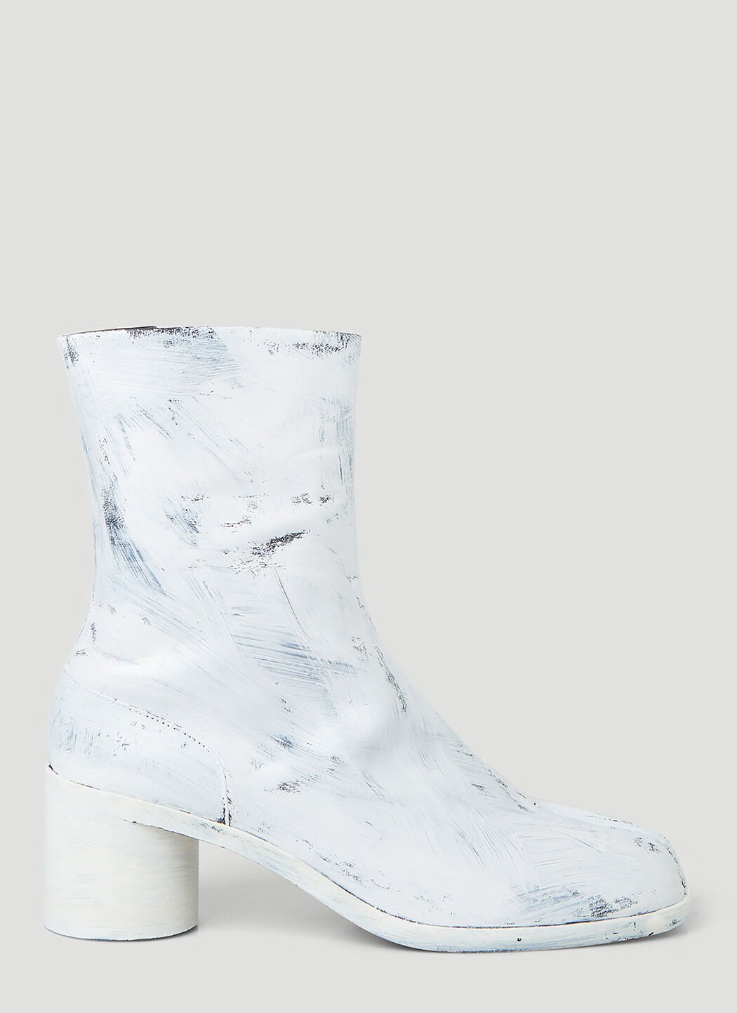 Vetements Tabi Painted Ankle Boots Silver vet0154016