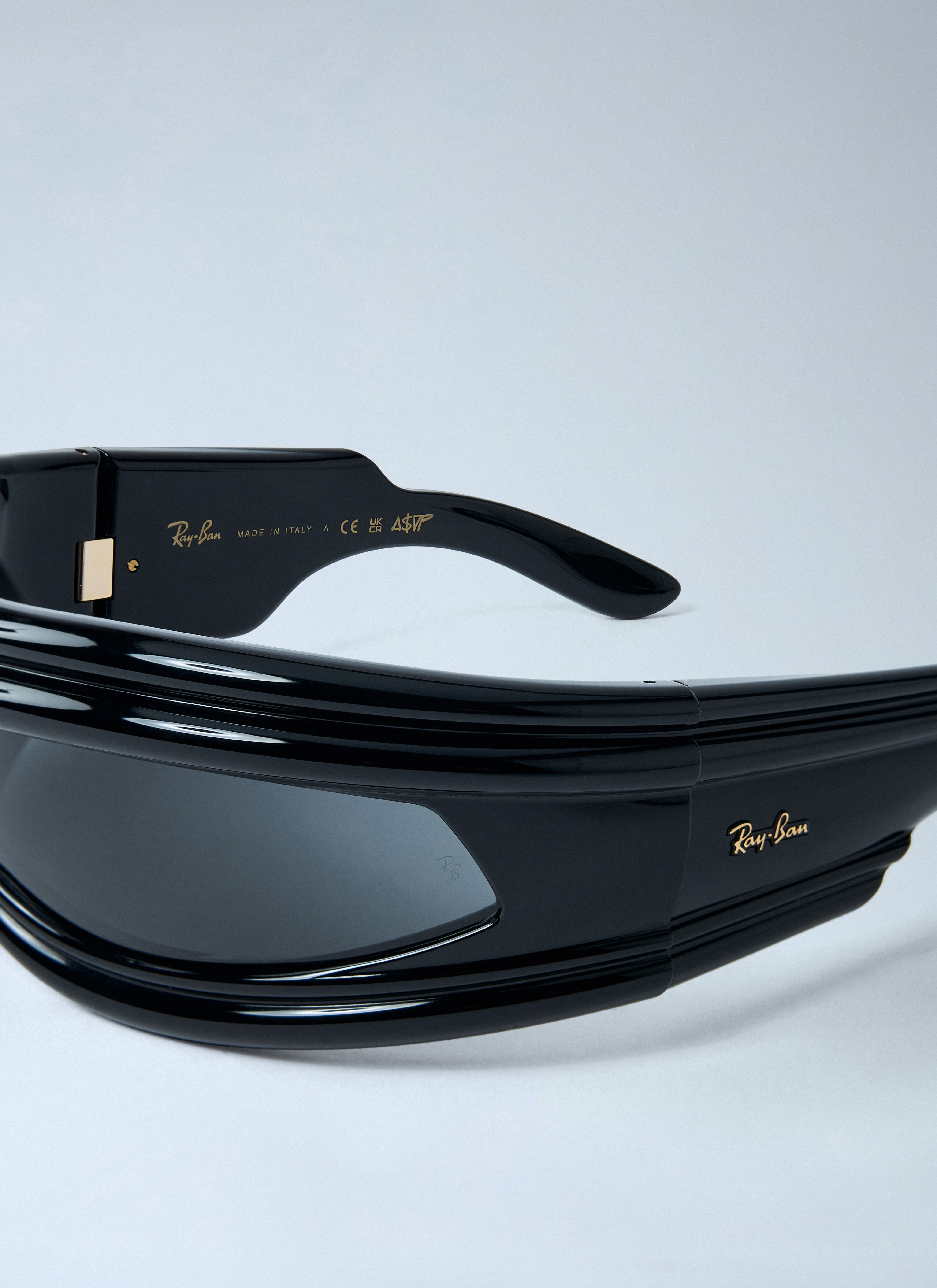 A$AP Rocky X Ray-Ban レディース ウルトララップ 001 サングラス の