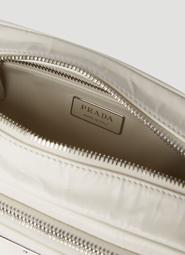 Prada 复古皮革口袋单肩包 白色 pra0252070