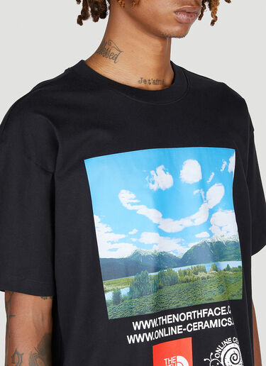 グラフィックプリントTシャツ The North Face x Online Ceramics グラフィックプリントTシャツ ブラック tnf0152062
