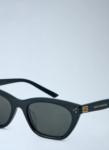 LN-CC® - Gentle Monster: Gisele 01 Cat-Eye Sunglasses - Black Gentle Monster Gisele 01 Cat-Eye Sunglasses Black gtm0366014
