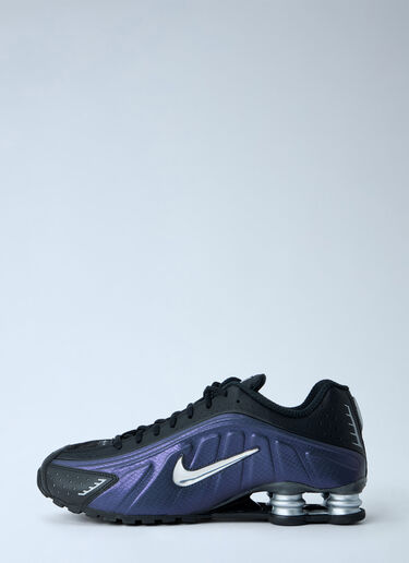 LN-CC® - Nike: Shox R4 Sneakers - Black Nike Shox R4 Sneakers Black nik0164008