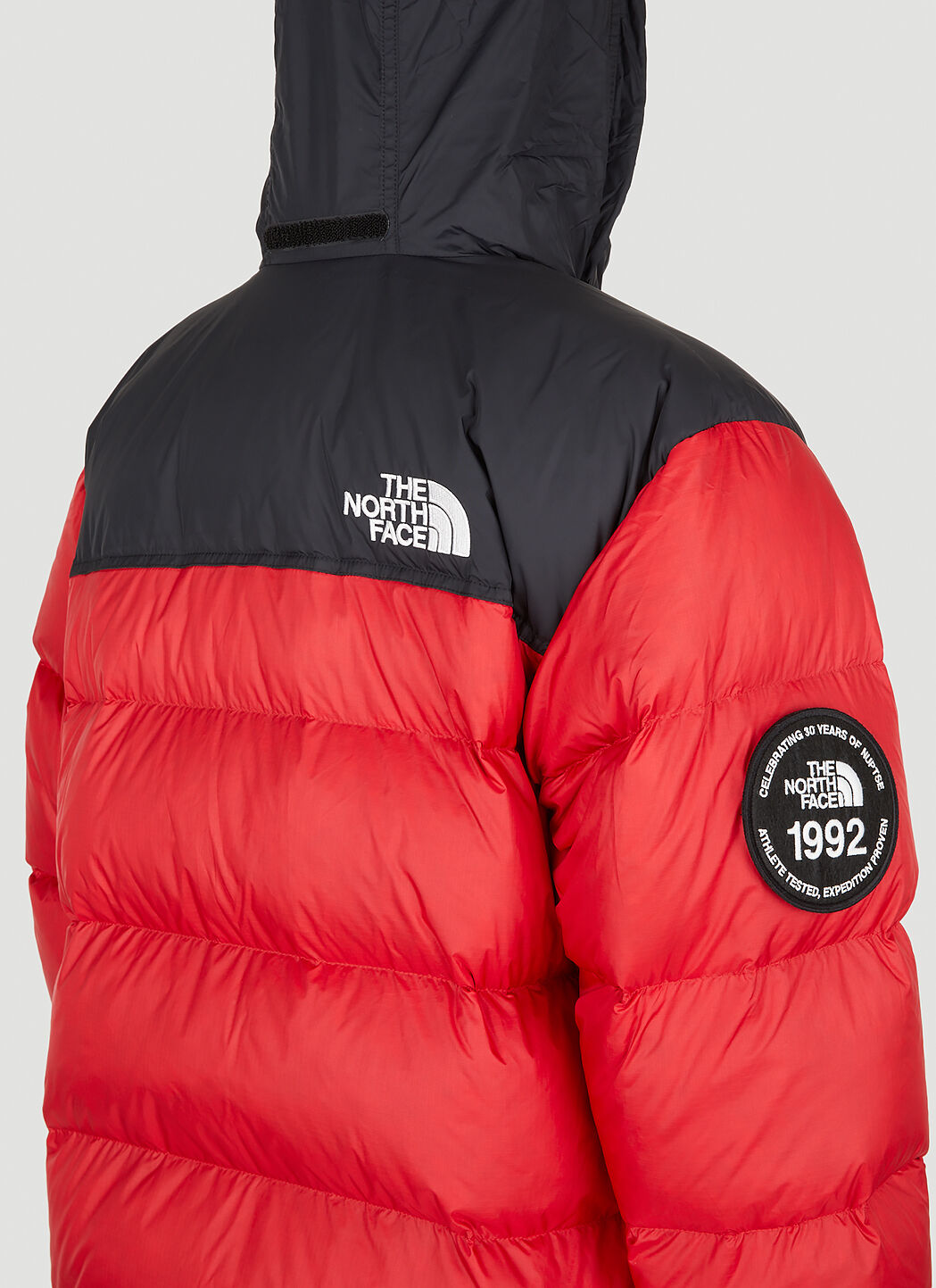 North face 1992 discount nuptse jacket red
