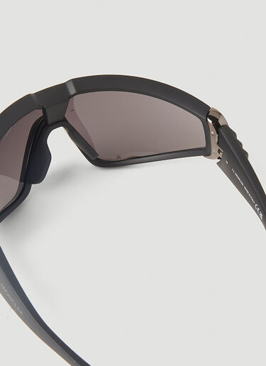 Moncler Wrapid Shield Sunglasses Black mon0351006