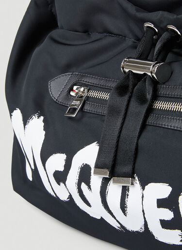 Alexander McQueen Bundle Drawstring Medium Shoulder Bag Black amq0247048