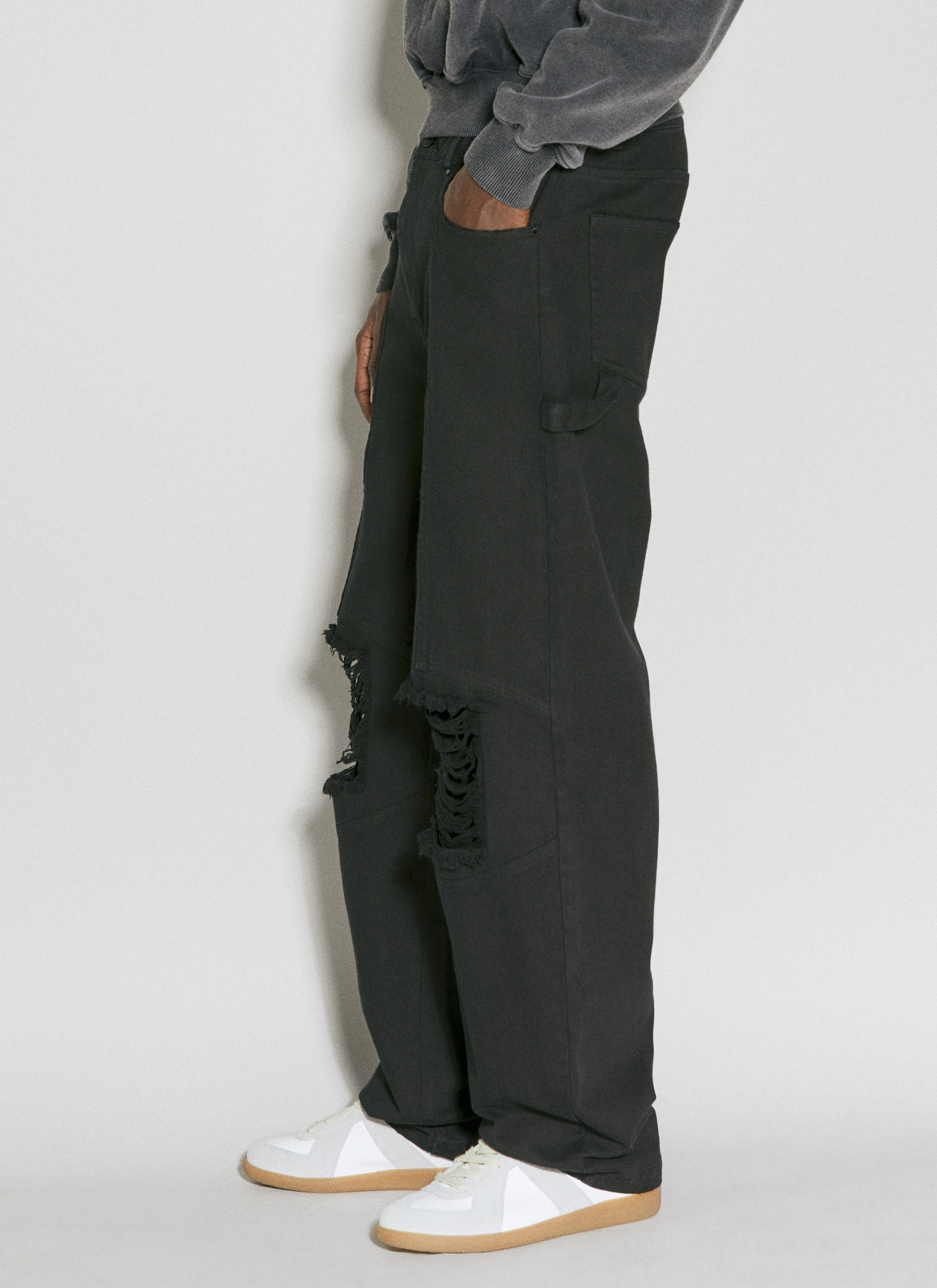 Balenciaga Distressed Knee Denim Pants Black bal0154003