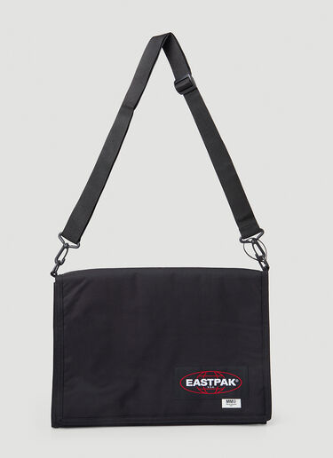 MM6 Maison Margiela x Eastpak Crew XL Shoulder Bag Black mmm0248023