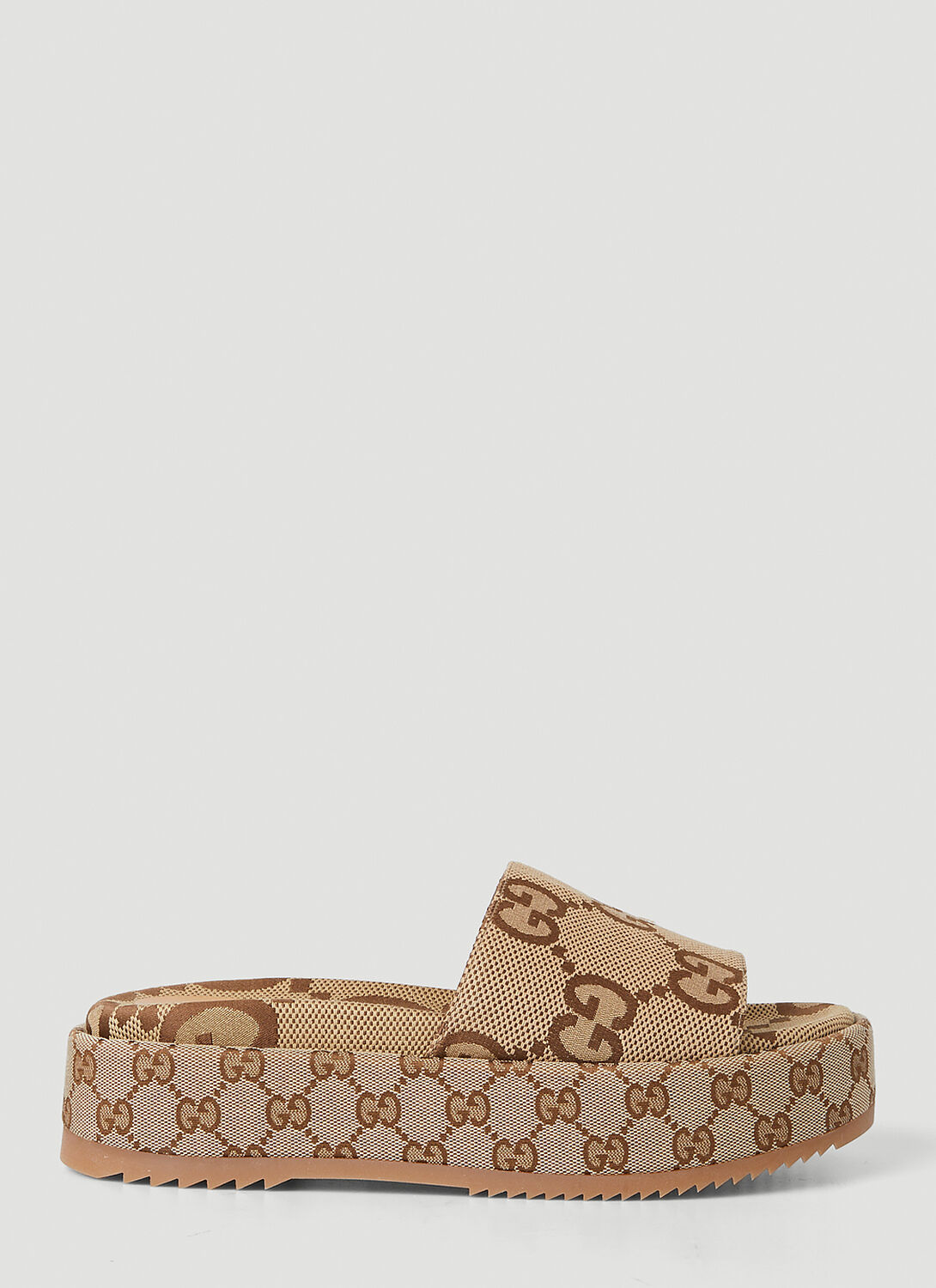 Gucci Angelina Logo-jacquard Coated-canvas Platform Slides In Beige