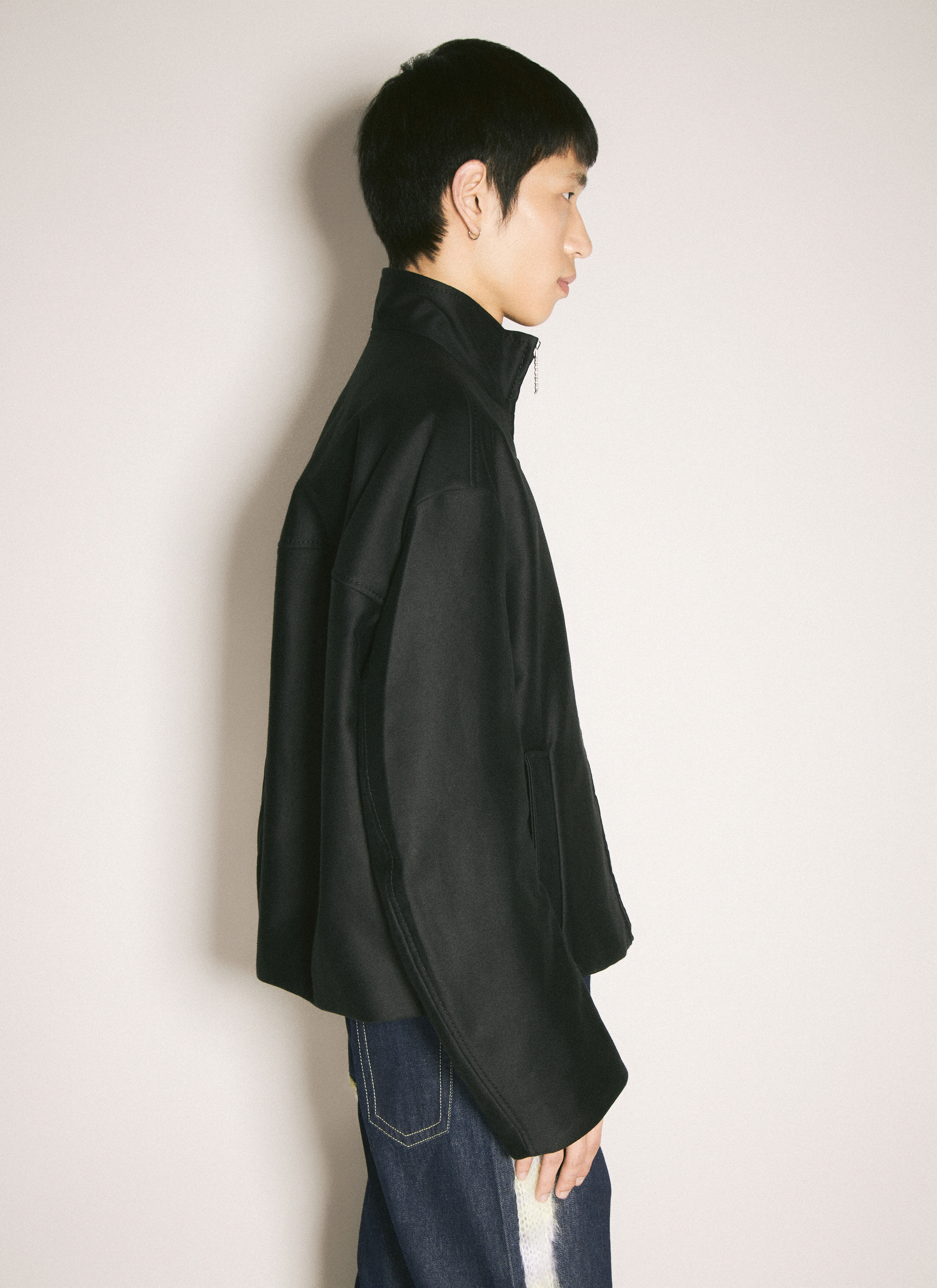 mni0158003_blk_03.jpg?sw=375&
