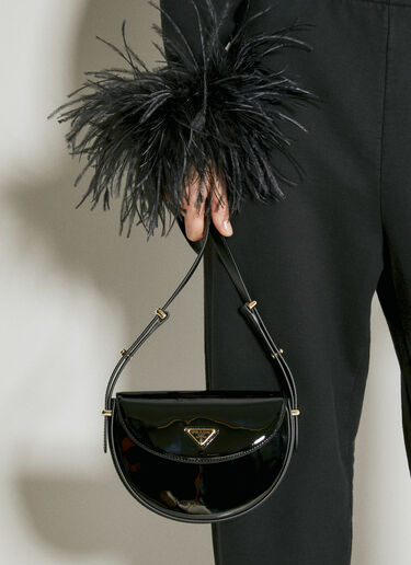 Prada Patent Leather Shoulder Bag Black pra0255013