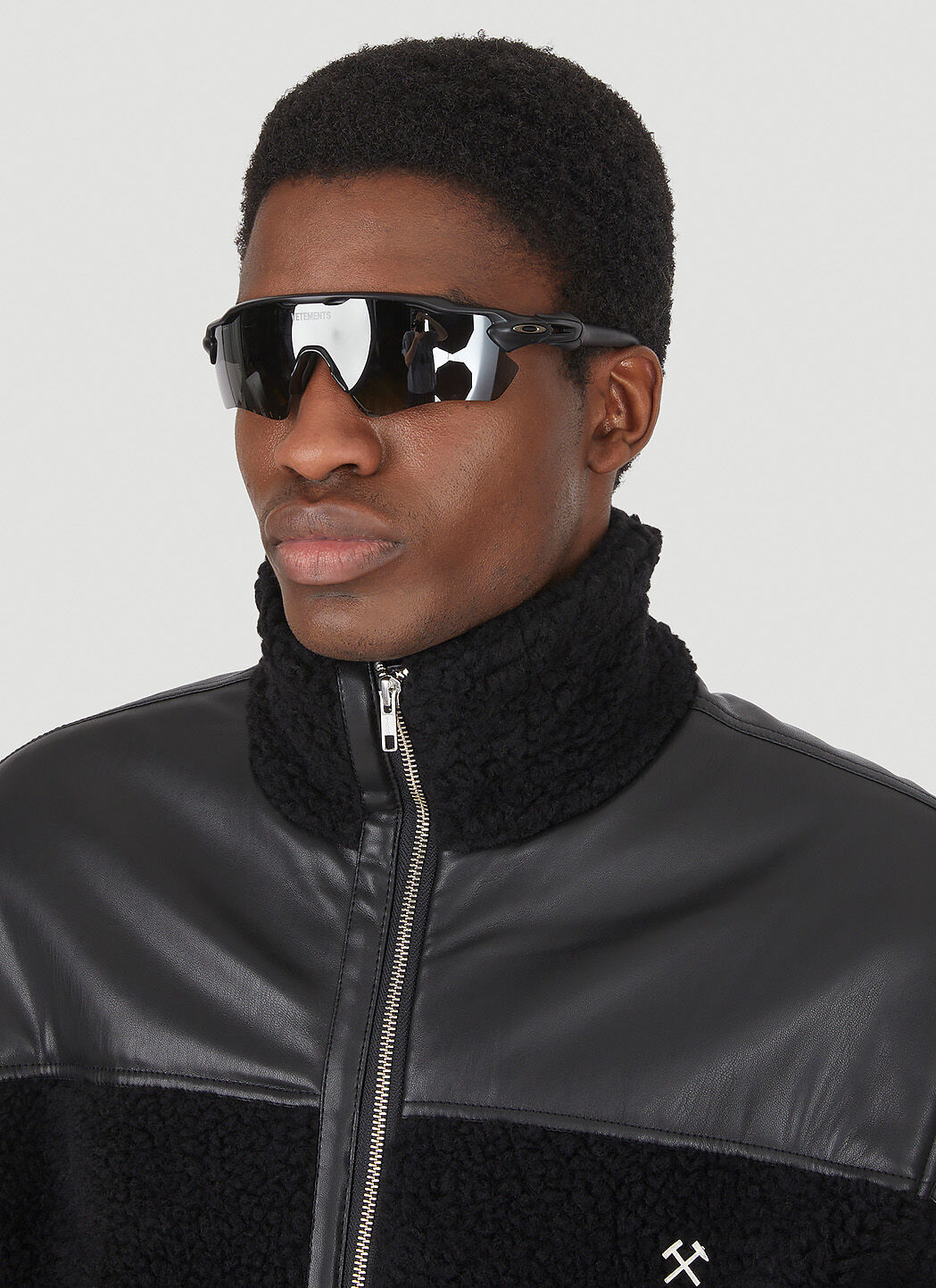 Oakley x best sale vetements
