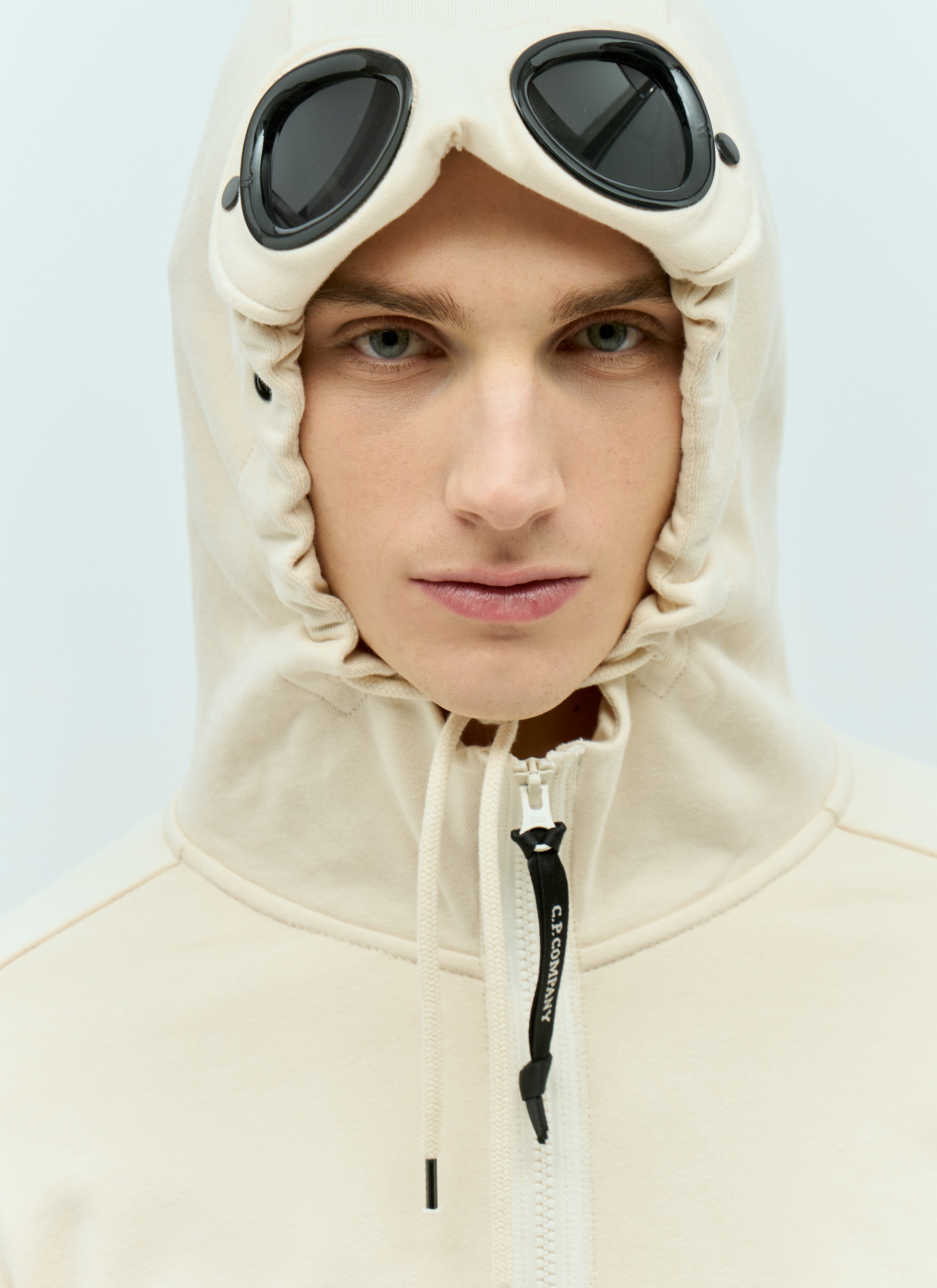 Diagonal fleece goggle sweatshirt new arrivals