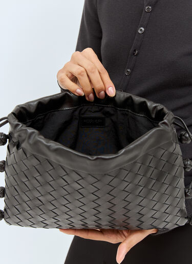 Bottega Veneta Intrecciato Pouch Black bov0258017
