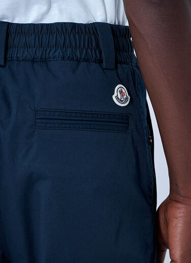 LN-CC® - Moncler: テーラードチノトラウザーズ - ネイビー Moncler テーラードチノトラウザーズ ネイビー mon0165012