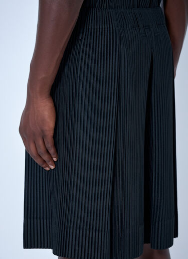 LN-CC® - Homme Plissé Issey Miyake: テーラードプリーツ2ショーツ - ブラック Homme Plissé Issey Miyake テーラードプリーツ2ショーツ ブラック hmp0165002