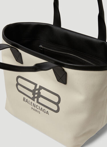 Balenciaga ジャンボトートバッグ ホワイト bal0249008