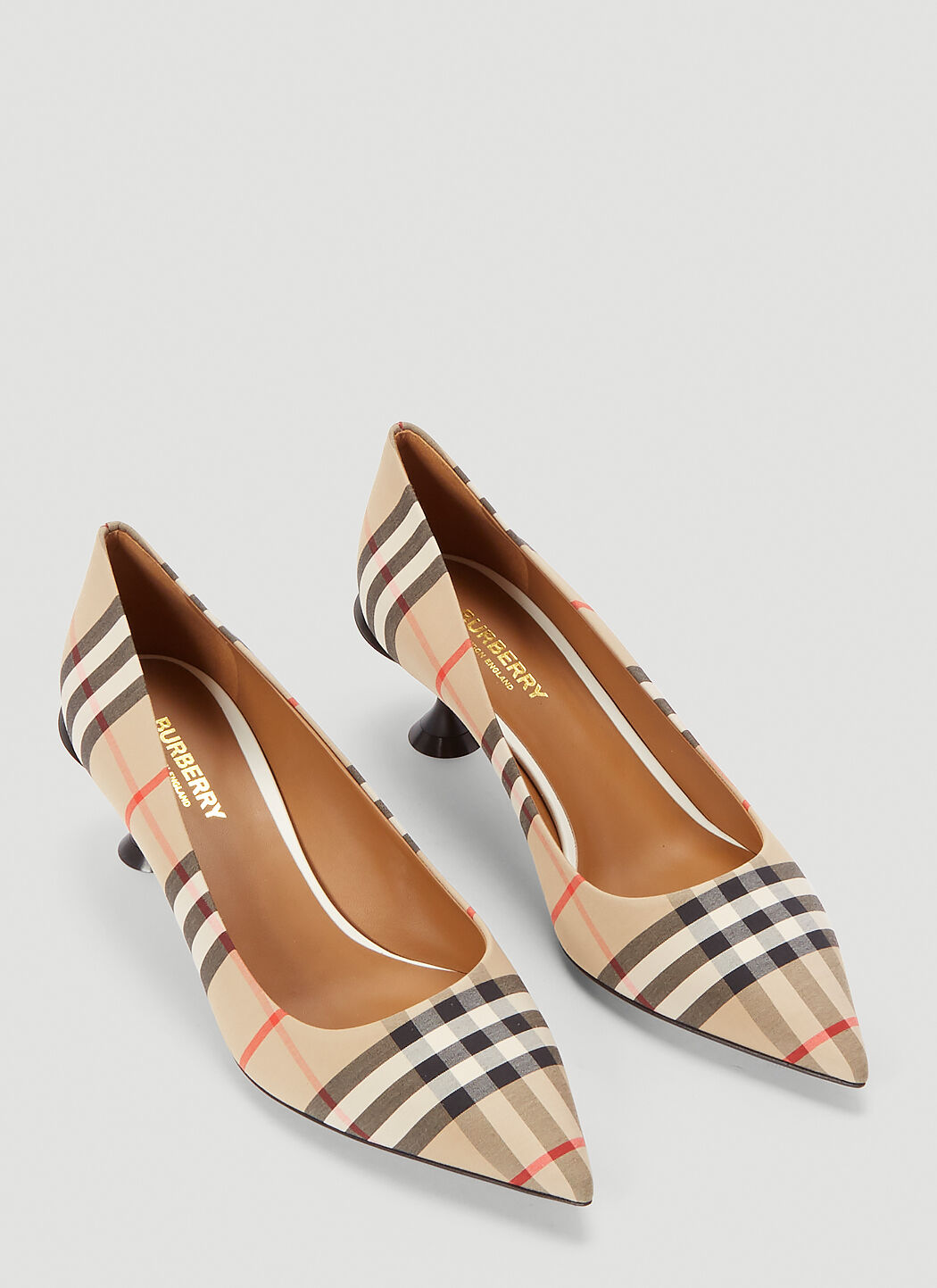 Burberry hotsell plaid pumps