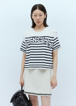 Moncler Logo Applique T-Shirt White mon0255043