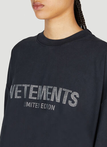 VETEMENTS クリスタルロゴTシャツ ブラック vet0254018