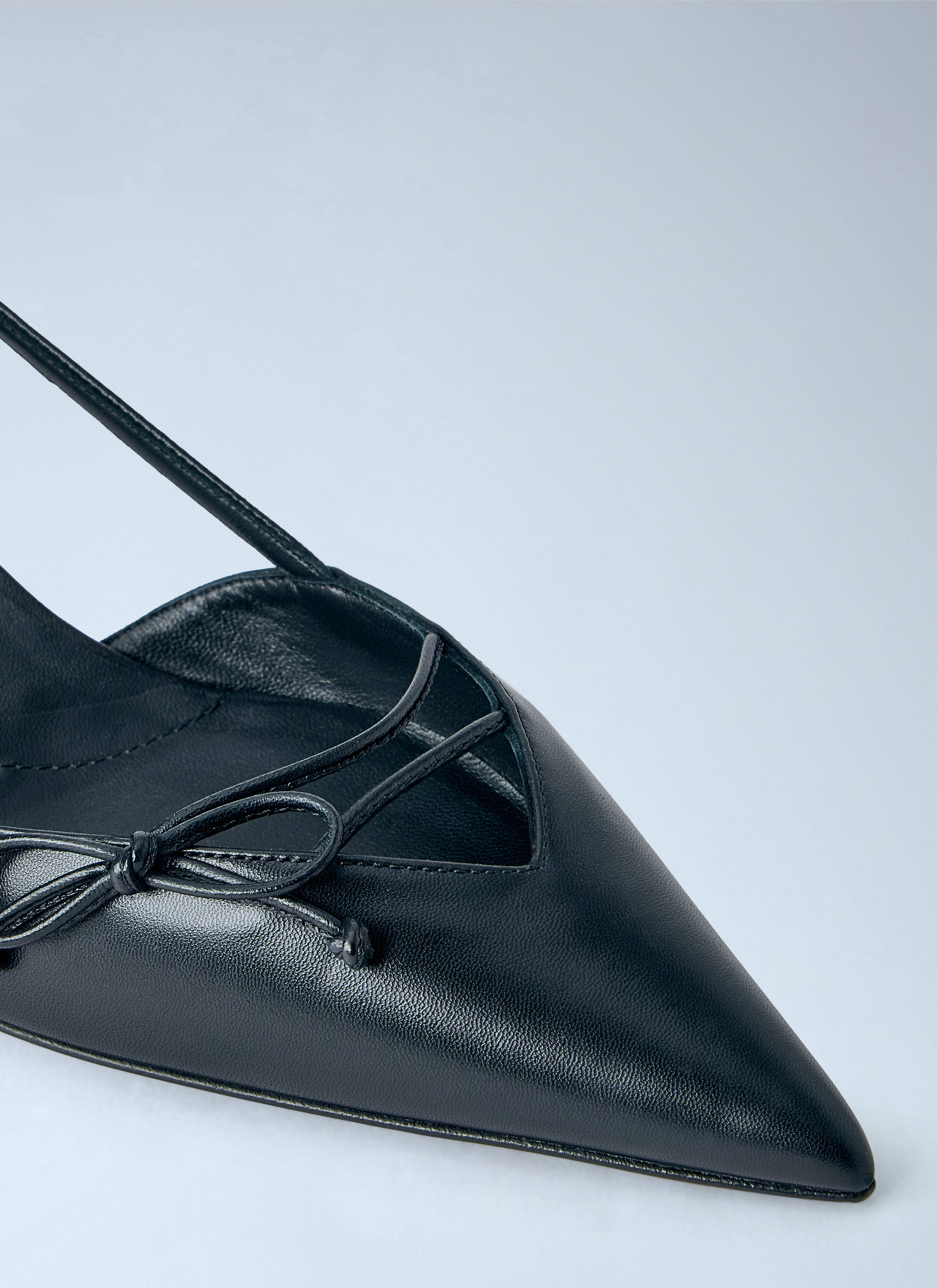 Prada Women's' Side-Open Leather Pumps in Black | LN-CC®