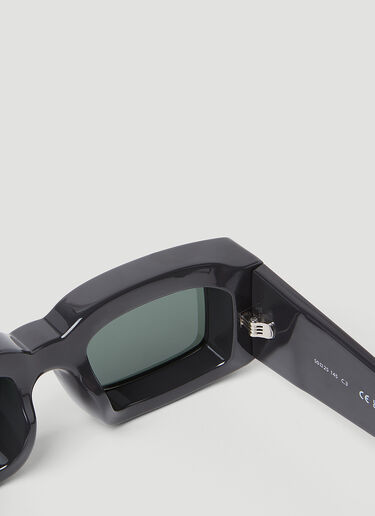 Les Lunettes Tupi Sunglasses Jacquemus Les Lunettes Tupi Sunglasses Black jas0354003