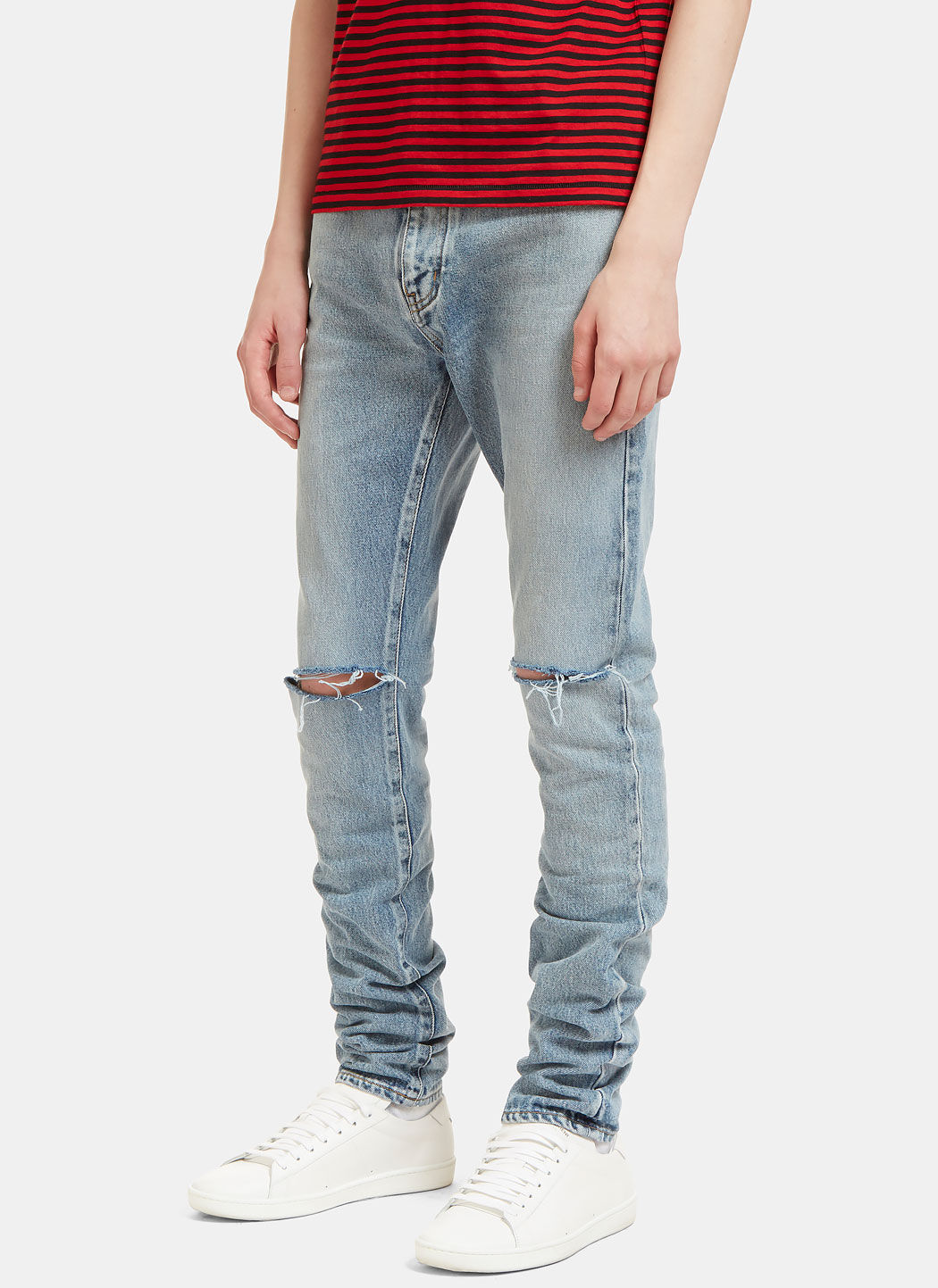 Jeans with shop knee slits