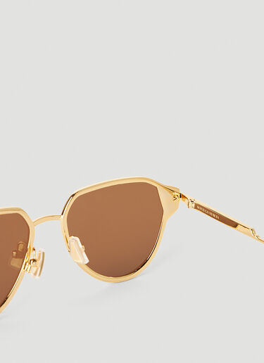 Navigator Frame Sunglasses Bottega Veneta Navigator Frame Sunglasses Gold bos0353001