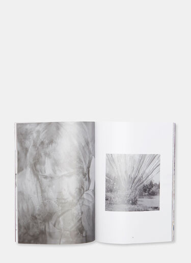 Books Sleep With Me And a Ghost by Matt Lifson Black bok0505003