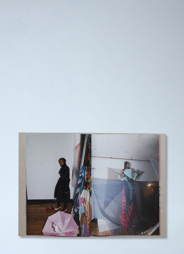 Antenne Books Bodice: Kiko Kostadinov Book White ane0558014