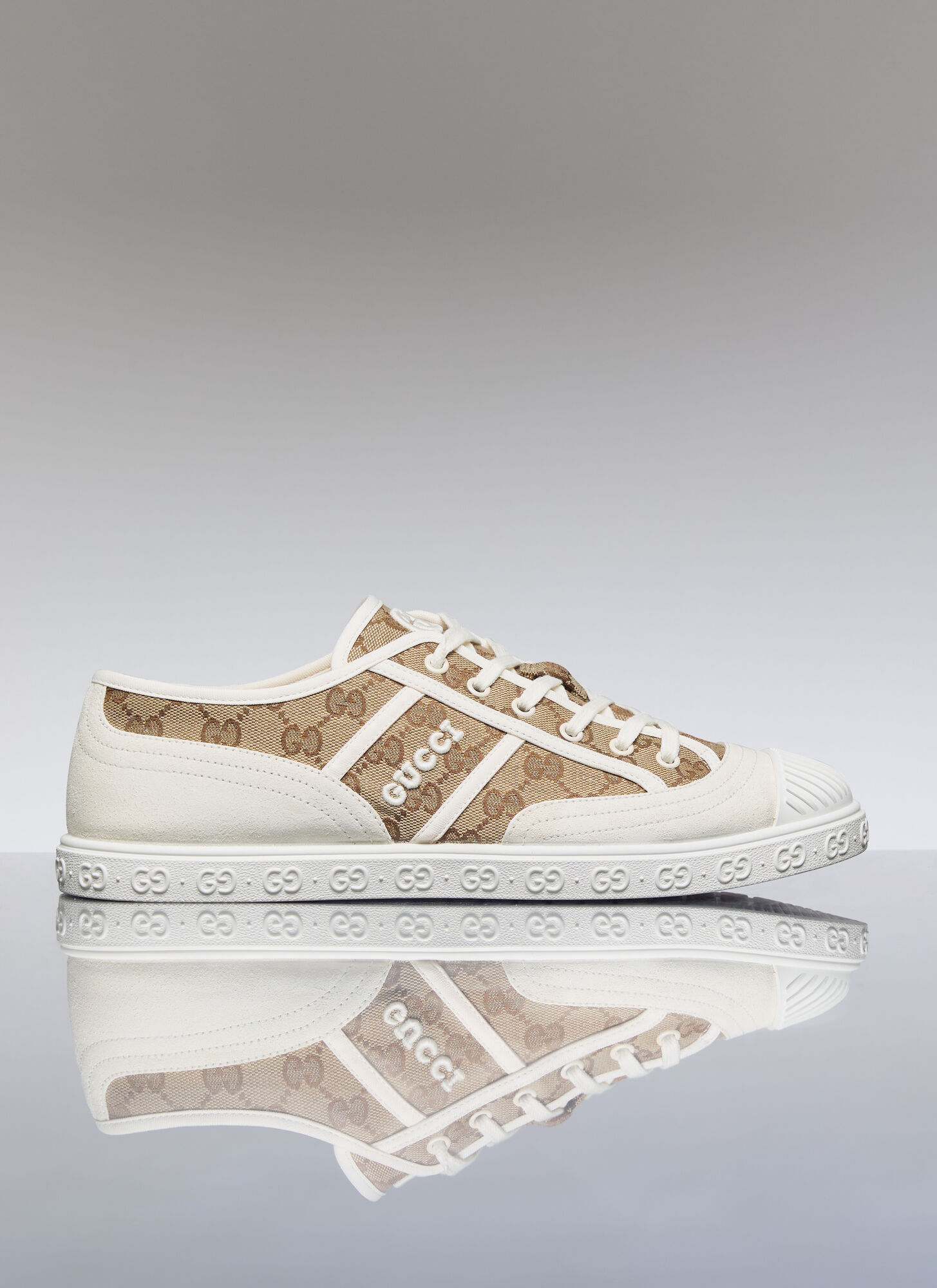 Shop Gucci Gg Canvas Sneakers In Beige