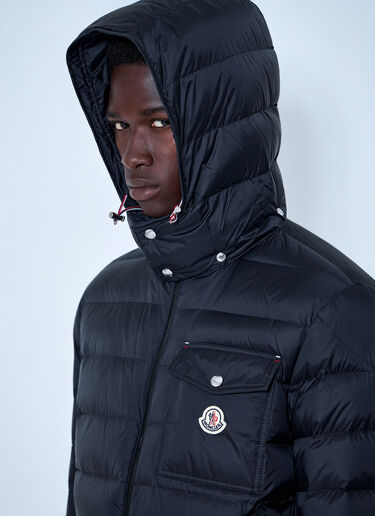 Moncler Verith Hooded Short Down Jacket Black mon0165010