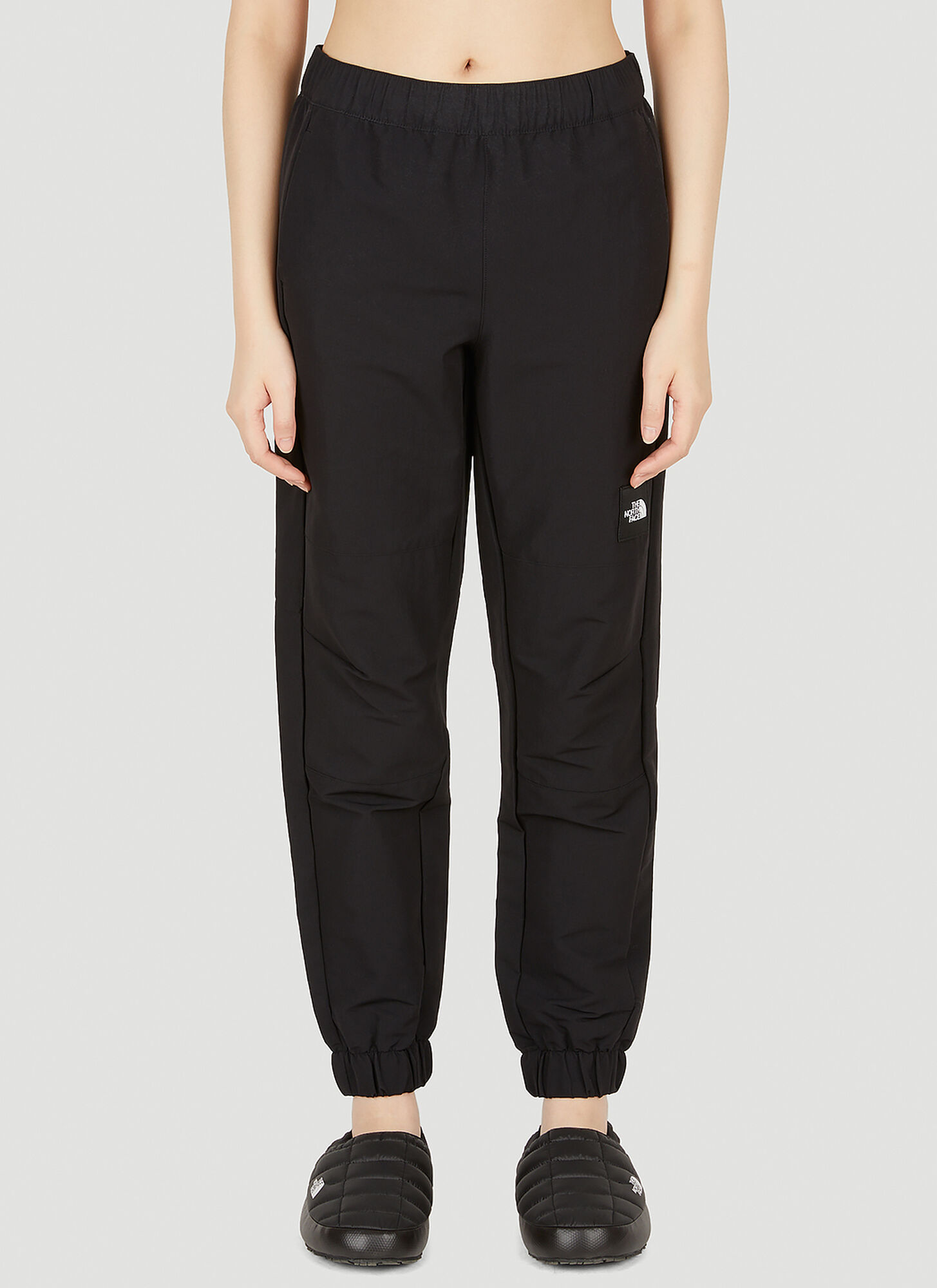 The North Face Black Box Classic Tapered Track Pants In Black