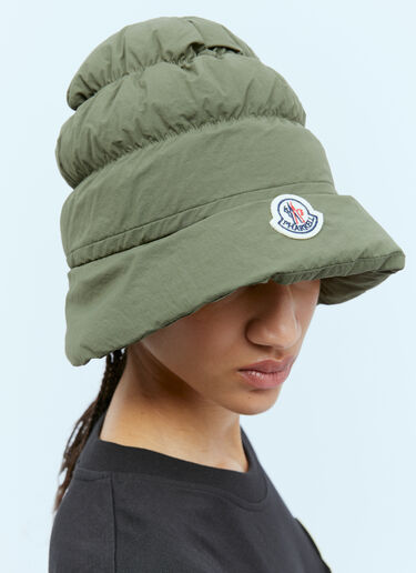 Moncler x Pharrell Williams マット シャーリング バケットハット オリーブ mpw0354004