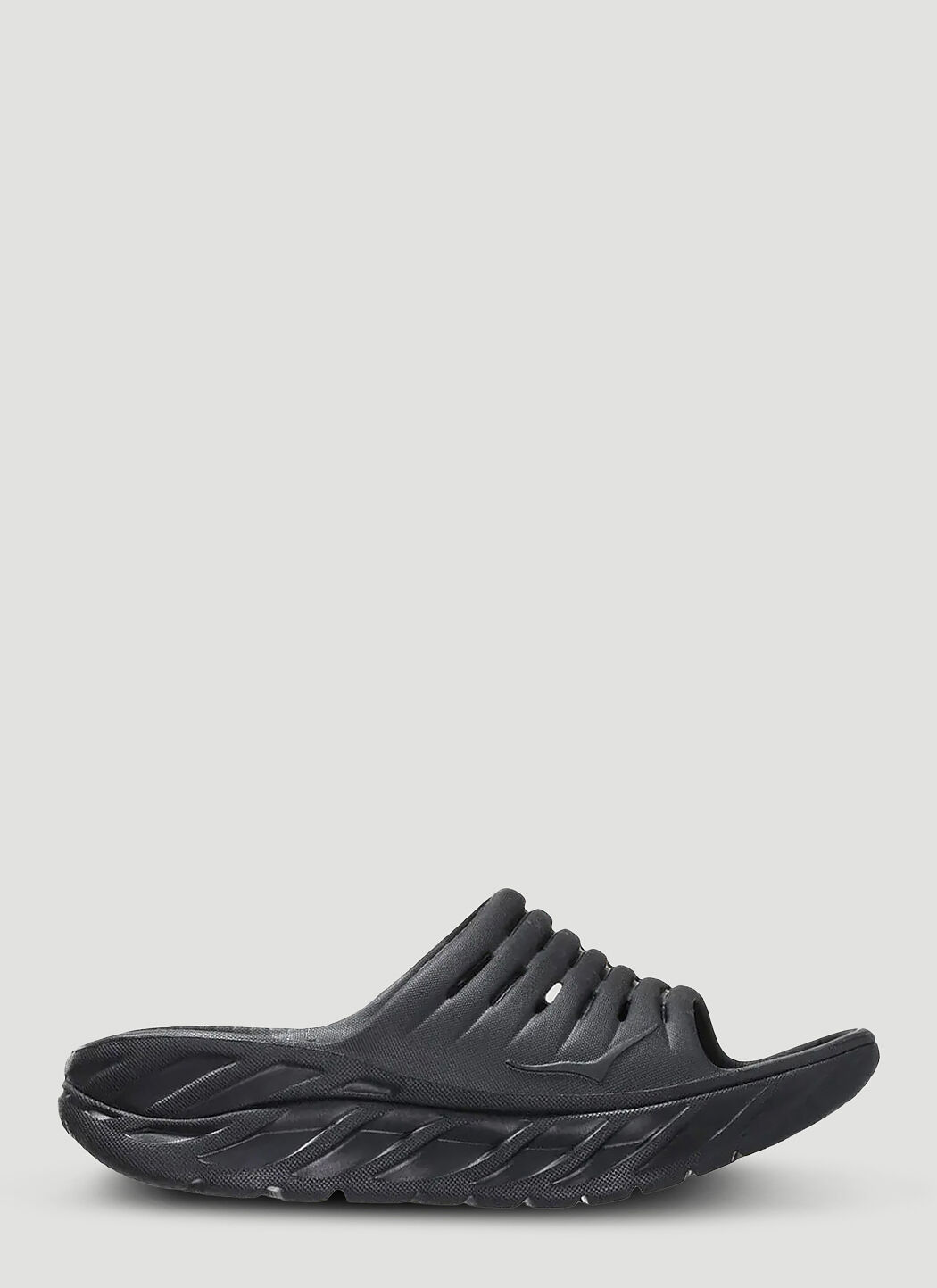 HOKA Ora Recovery Slides in Black LN CC