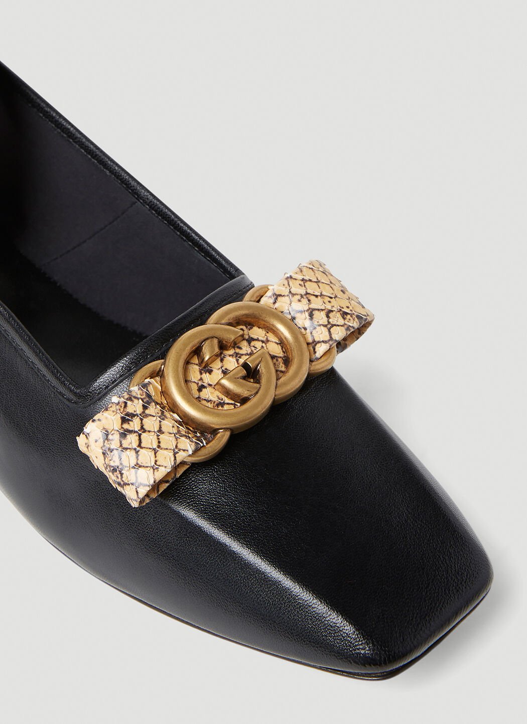 Gucci logo flats shop