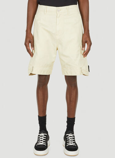 Stone Island Cargo Compass Patch Shorts Cream sto0147021