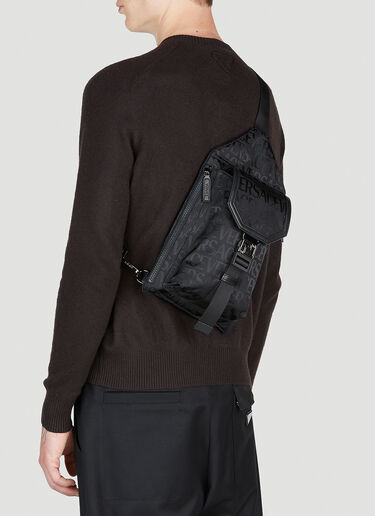 Versace One Shoulder Crossbody Bag Black ver0153046
