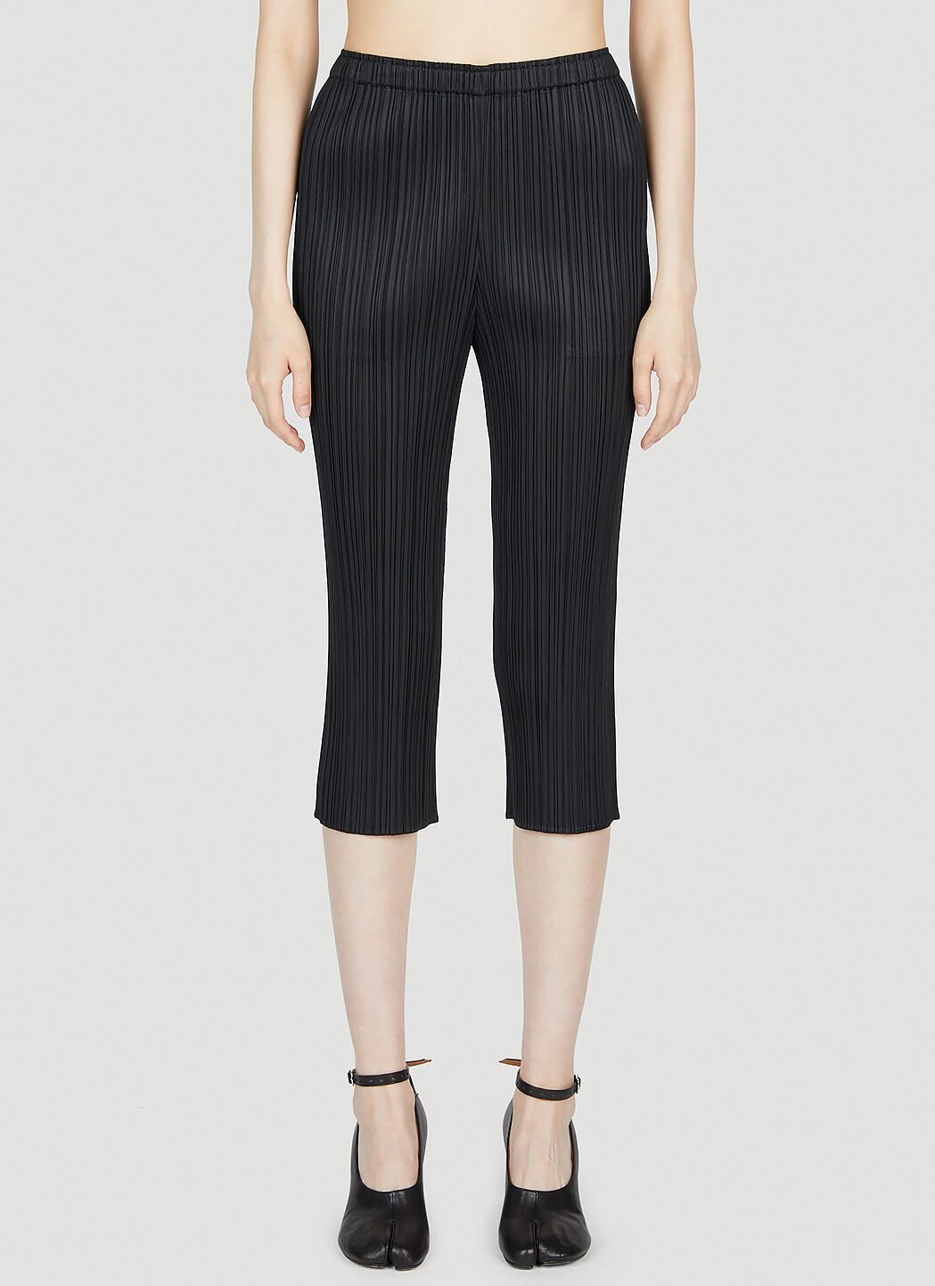 Pleats Please Issey Miyake Cropped Pleated Pants in Black | LN-CC®