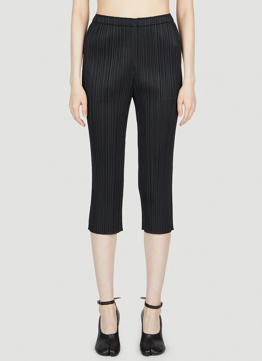 Pleats Please Issey Miyake Cropped Pleated Pants in Black LN CC