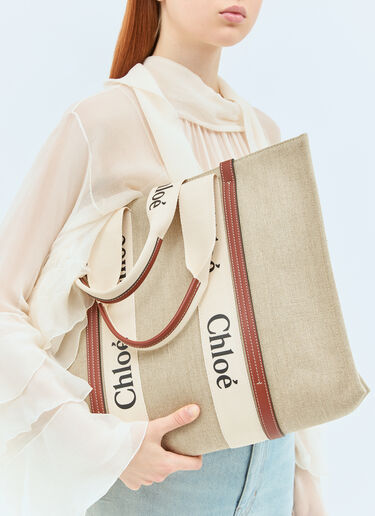 Chloé Large Woody Tote Bag Beige chl0258047