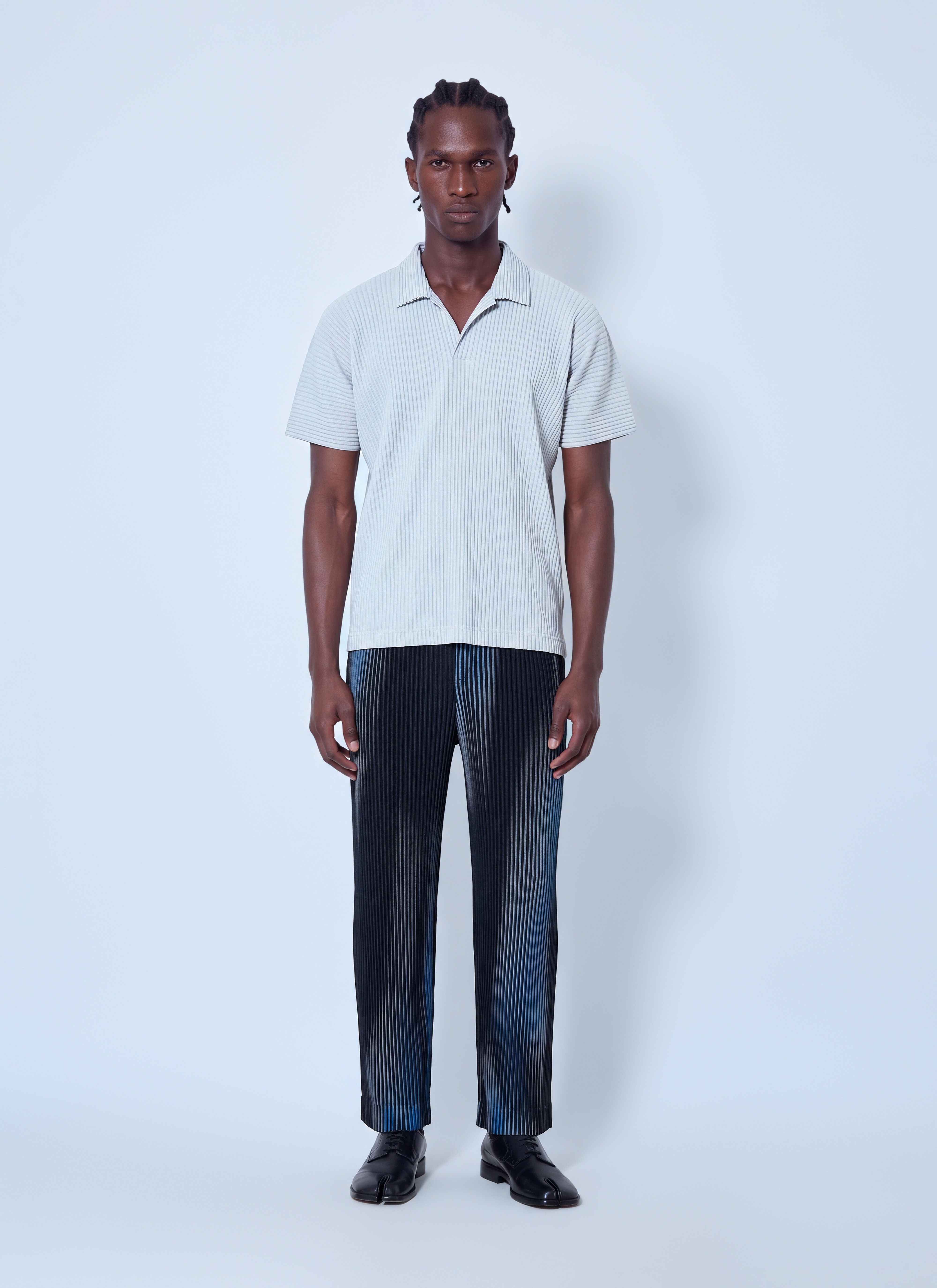 Homme Plissé Issey Miyake Men's' Blend Of Lights Pnats in Blue