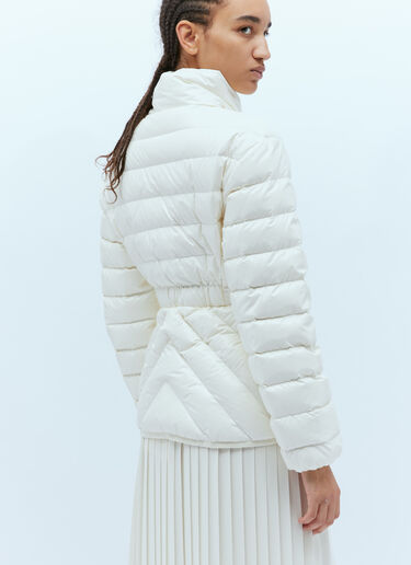 Moncler 아반테 쇼트 다운 재킷 화이트 mon0255004