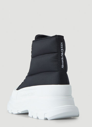 Alexander McQueen Tread Slick 高性能衬垫靴 黑色 amq0246027