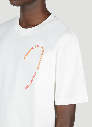 Moncler Graphic Print T-Shirt White mon0152026