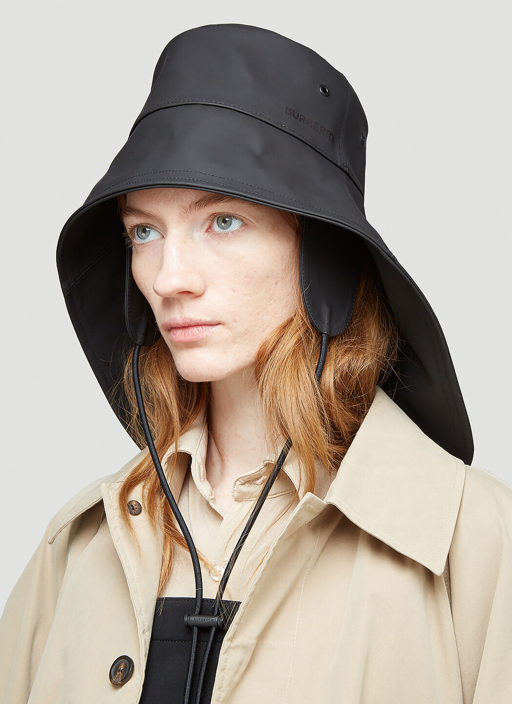 Burberry Fisherman Hat in Black LN CC