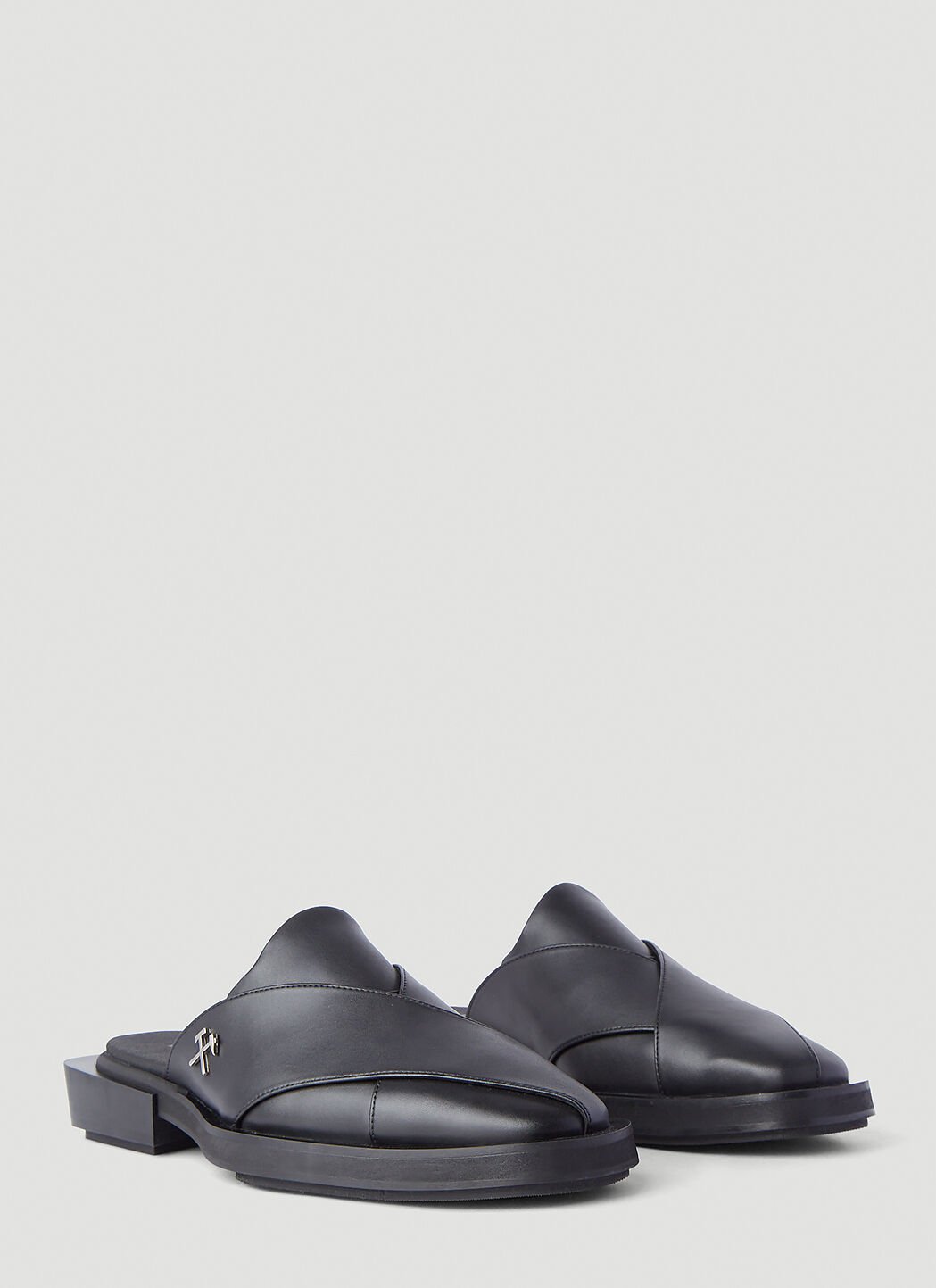 Paul club chappal hot sale