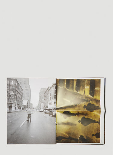 Sneeze Magazine Sneeze Magazine Issue No.45 Black snm0544001