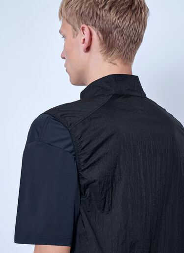 LN-CC® - Satisfy: Rippy™ Modular Windbreaker - Black Satisfy Rippy™ Modular Windbreaker Black sat0165029